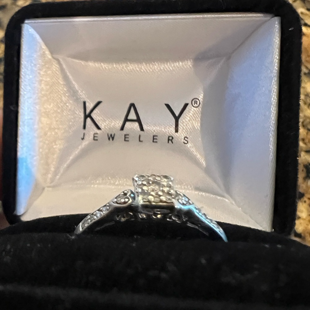 Kay Jewelers Silver and Diamond Ring